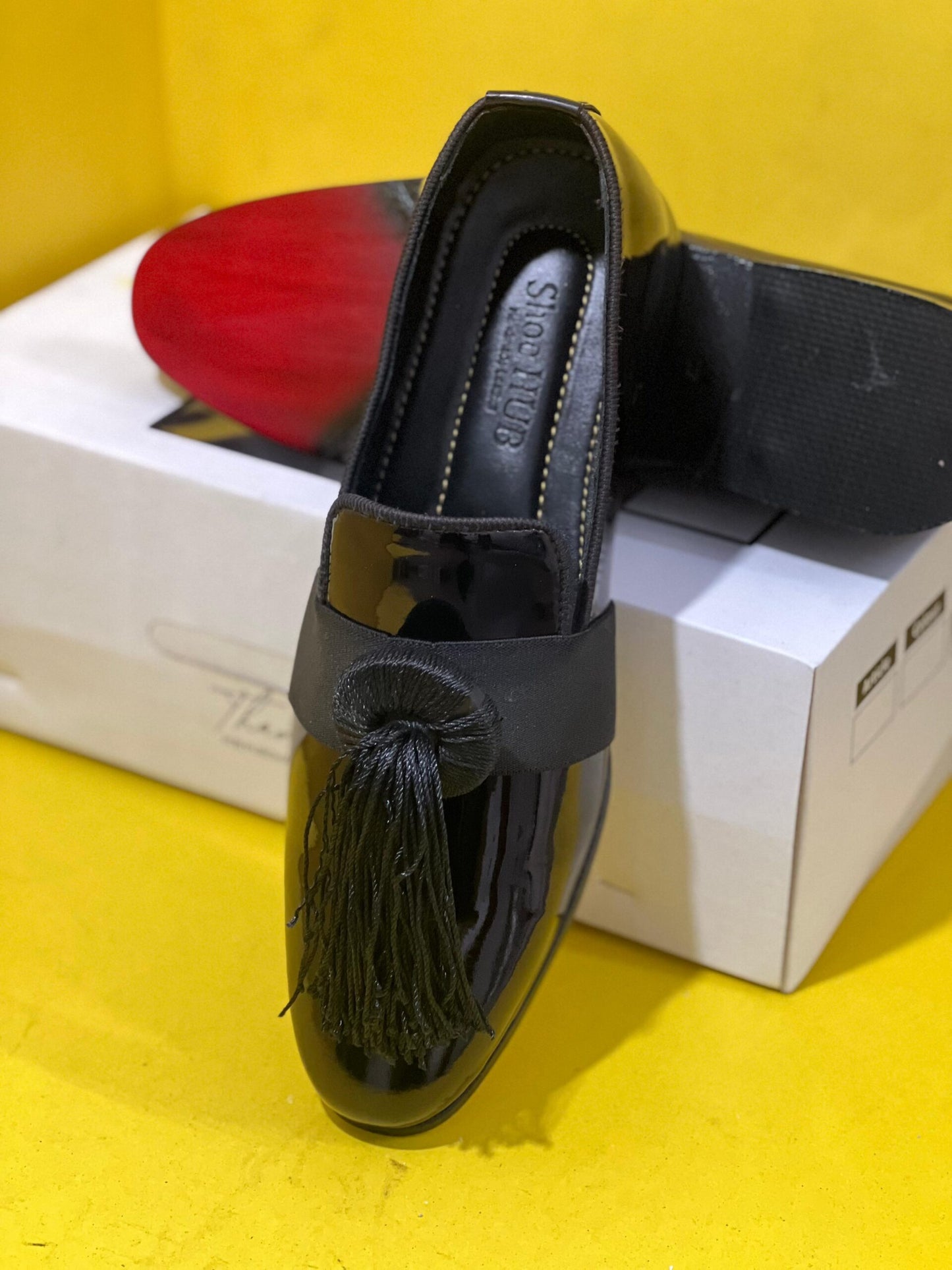 ATTAMAN PATENT BLACK