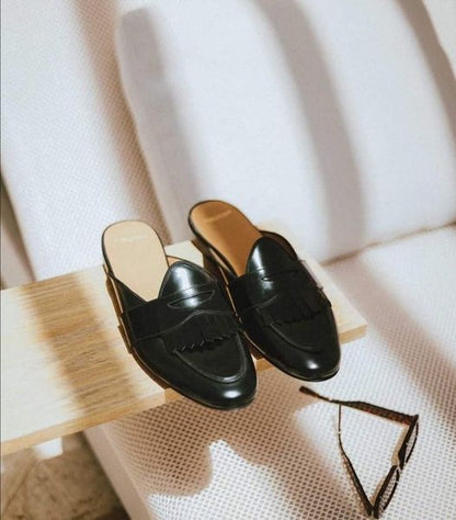 HAND-POLISHED CALFSKIN BELGIAN MULES