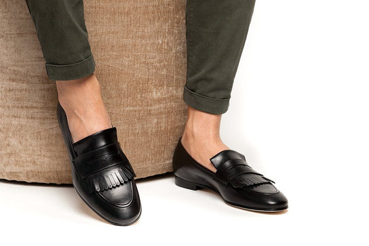 VOLCANO BLACK LOAFERS