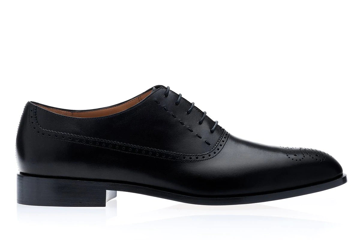 Tornado Black lace-up