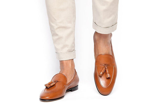 LEATHER LOAFERS WITH TASSELS