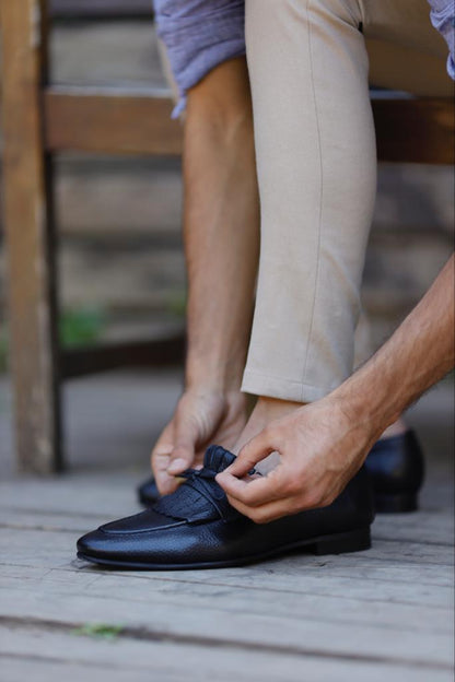 ALAIN ( BLACK)