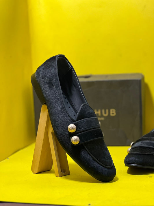 NEW Signature loafer