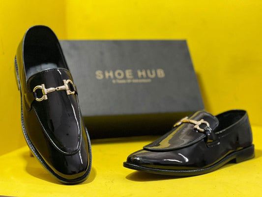 GUCCI PATENT BLACK LOAFER