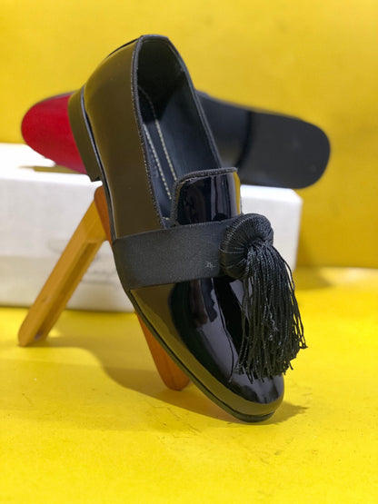 ATTAMAN PATENT BLACK