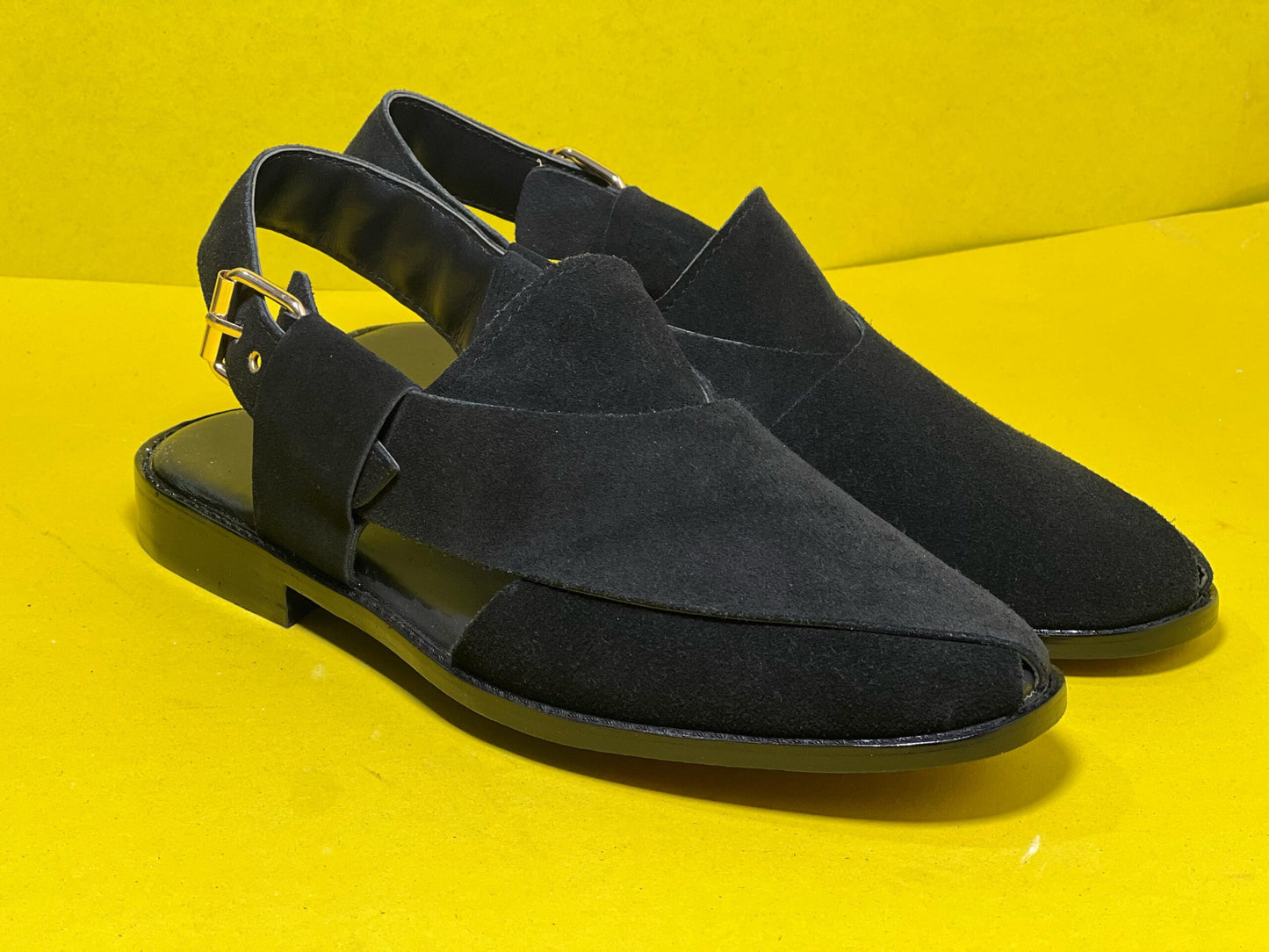 NOIR PESH